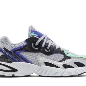 Adidas Astir’ silver metallic Athletic Shoes